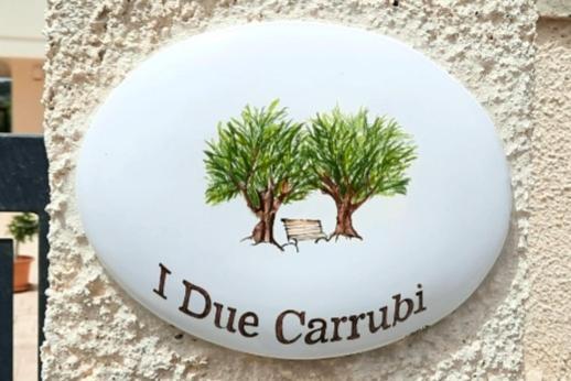 오스투니 I Due Carrubi 빌라 외부 사진